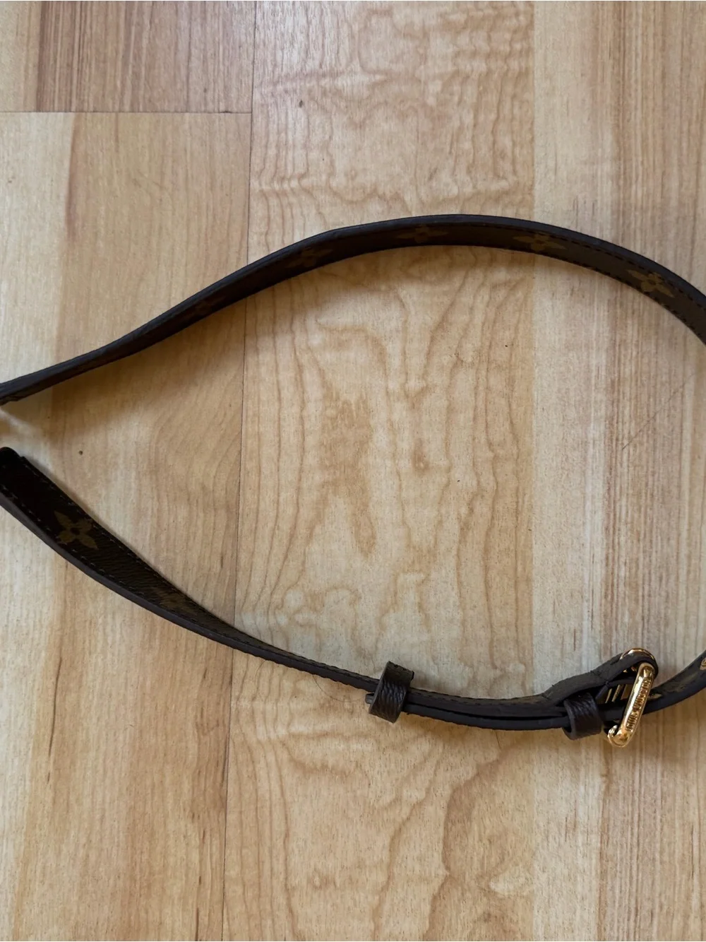 Louis Vuitton Brown Monogram Adjustable Shoulder Strap  Gold Hardware never used